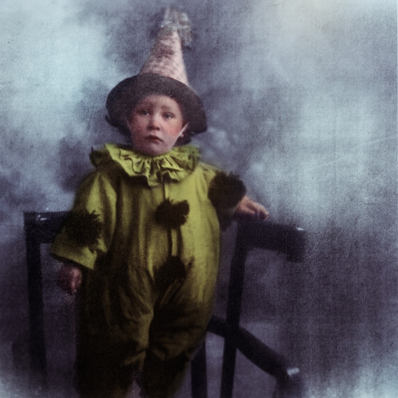 Release Artwork: Tiny Feet
